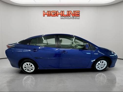 Dark Blue 2016 Toyota Prius Two