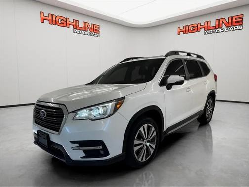 Crystal White Pearl 2022 Subaru Ascent Limited 7-Passenger