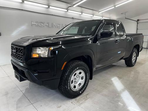 2023 Nissan Frontier S