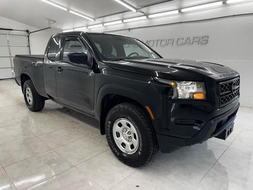 2023 Nissan Frontier S