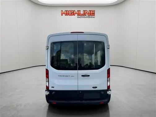 Oxford White 2016 Ford Transit-350 XLT