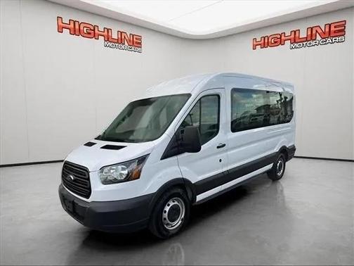 Oxford White 2016 Ford Transit-350 XLT