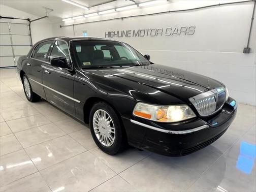 2008 Lincoln Town Car Signature