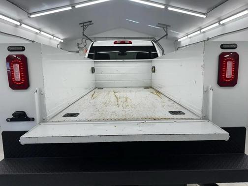 Summit White 2022 Chevrolet Silverado 2500 WT