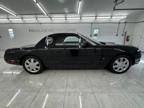2003 Ford Thunderbird Premium