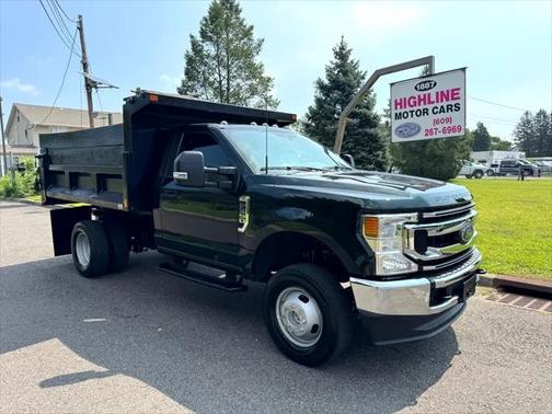 2022 Ford F-350 XLT