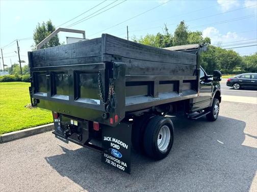 2022 Ford F-350 XLT