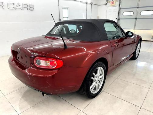2012 Mazda MX-5 Miata Sport