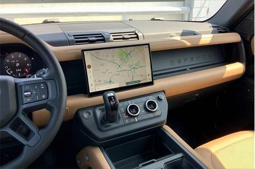 2025 Land Rover Defender P500 X-Dynamic SE