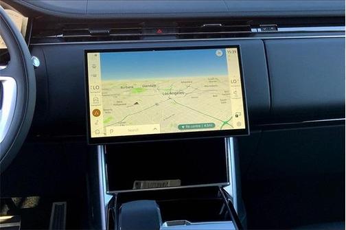 2025 Land Rover Range Rover P530 SE