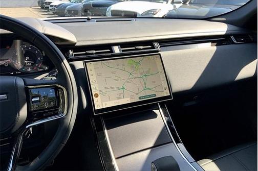 2026 Land Rover Range Rover Velar P400 Dynamic SE