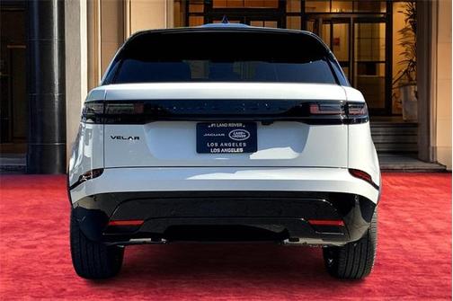 2026 Land Rover Range Rover Velar P400 Dynamic SE