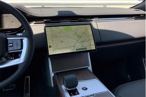 2025 Land Rover Range Rover P530 SE