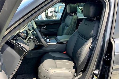 2025 Land Rover Range Rover Sport P460 Dynamic SE