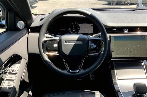 2024 Land Rover Range Rover Evoque Dynamic SE