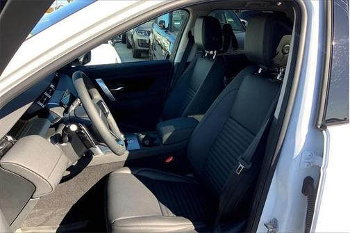 2025 Land Rover Discovery Sport S