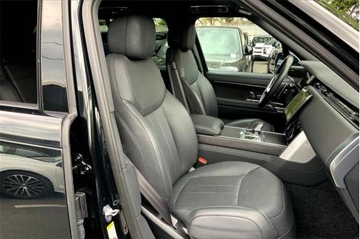 2023 Land Rover Range Rover P400 SE