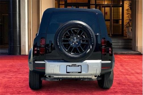 2025 Land Rover Defender P300