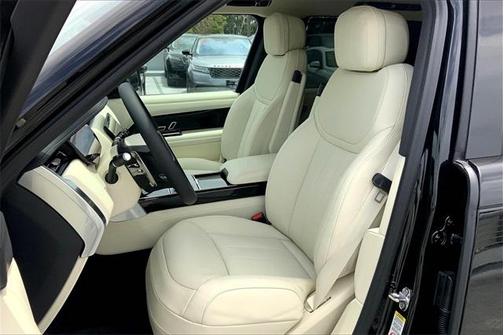 2025 Land Rover Range Rover P530 SE