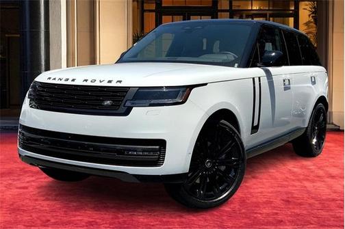 2025 Land Rover Range Rover P530 SE