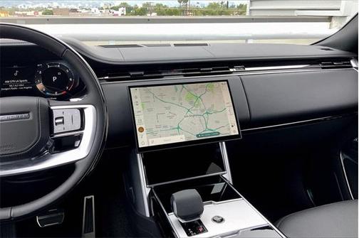 2025 Land Rover Range Rover P400 SE