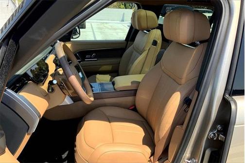 2025 Land Rover Range Rover AUTOBIOGRAPHY