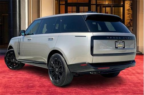 2025 Land Rover Range Rover AUTOBIOGRAPHY