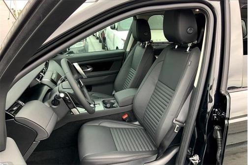 2025 Land Rover Discovery Sport S