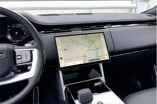 2025 Land Rover Range Rover P400 SE