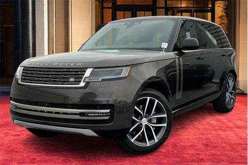 2025 Land Rover Range Rover P400 SE 7 Seat