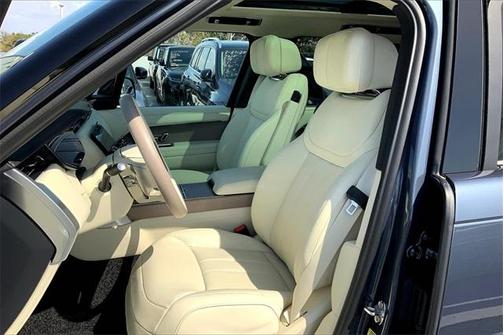 2025 Land Rover Range Rover P530 Autobiography