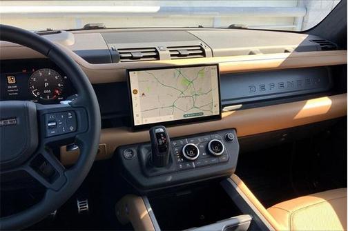 2025 Land Rover Defender P525 V8