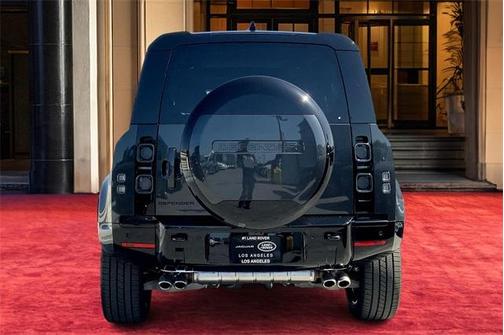 2025 Land Rover Defender P525 V8
