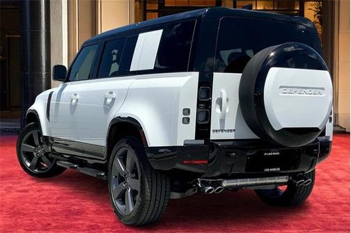 2025 Land Rover Defender P525 V8