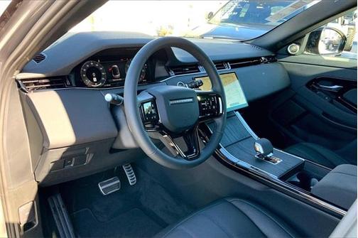 2024 Land Rover Range Rover Evoque Dynamic SE