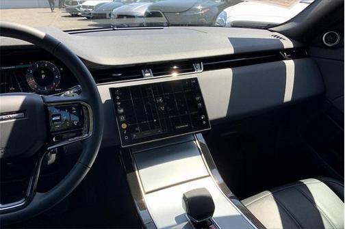 2024 Land Rover Range Rover Evoque Core S