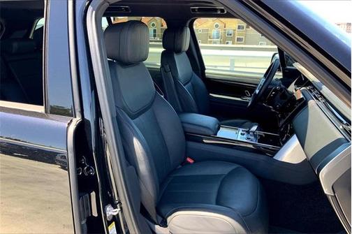 2023 Land Rover Range Rover P530 SE