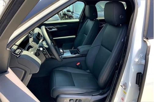 2026 Land Rover Range Rover Velar P250 Dynamic SE