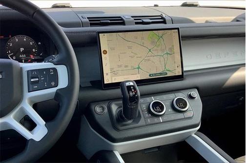 2025 Land Rover Defender P400 X-Dynamic SE