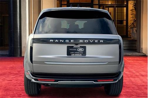 2025 Land Rover Range Rover P400 SE