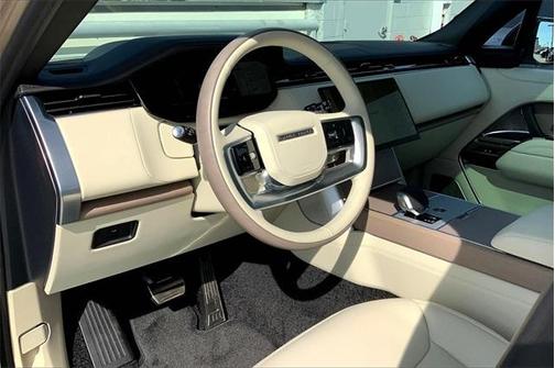 2025 Land Rover Range Rover AUTOBIOGRAPHY
