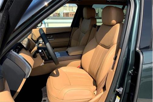 2025 Land Rover Range Rover P530 SE 7 Seat