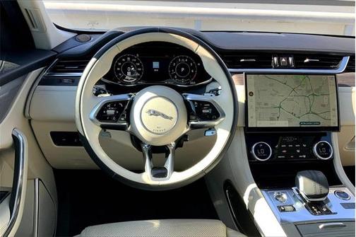 2021 Jaguar F-PACE P250 S