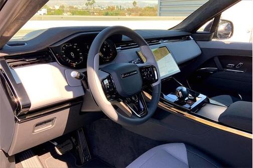 2025 Land Rover Range Rover Sport P635 SV Edition Two