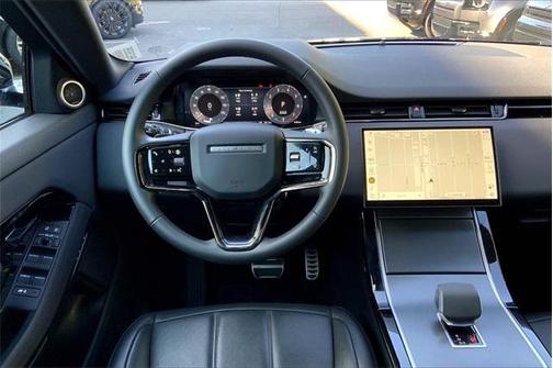 2024 Land Rover Range Rover Evoque Dynamic SE