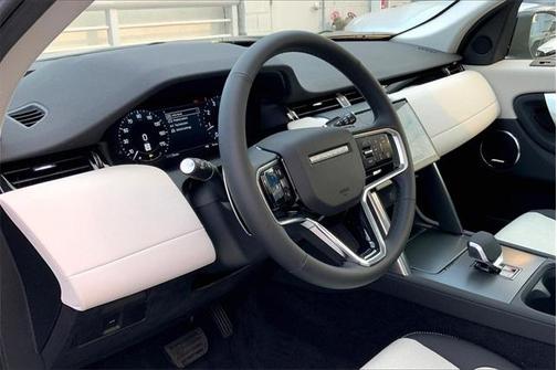 2025 Land Rover Discovery Sport S