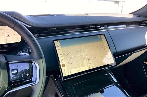2025 Land Rover Range Rover Sport P530 Dynamic SE
