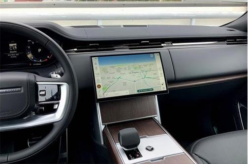 2025 Land Rover Range Rover P530 SE 7 Seat