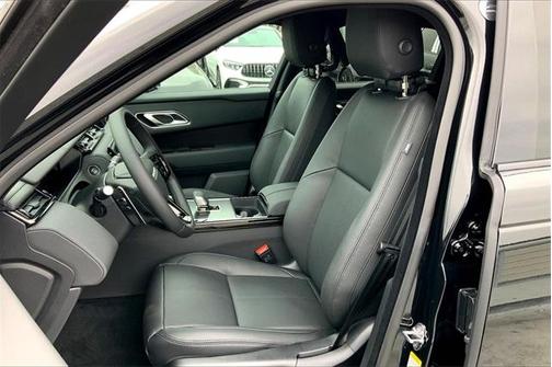 2026 Land Rover Range Rover Velar P250 Dynamic SE