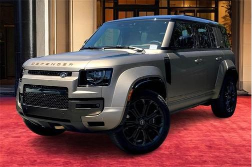 2025 Land Rover Defender V8